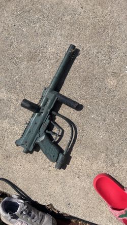 Paint ball gun