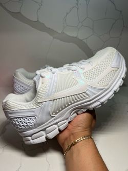 Nike zoom Vomero 5