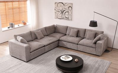 Grey Cloud 5 Pc Sectional BRAND NEW