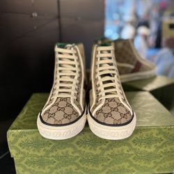 Guccis 1977 High Top 