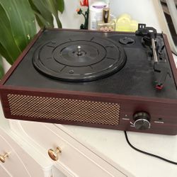Bluetooth Record Player, Brown, Speakers Built In