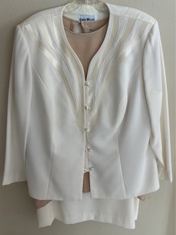 3 pc. Outfit- Fancy white jacket and matching skirt plus a tan, silk , pullover top. 1X-2X.