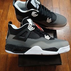 Air Jordan 4s Size 12