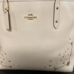 Coach Purse AUTHENTIC  & NEW