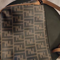 Women's Fendi Bag $45