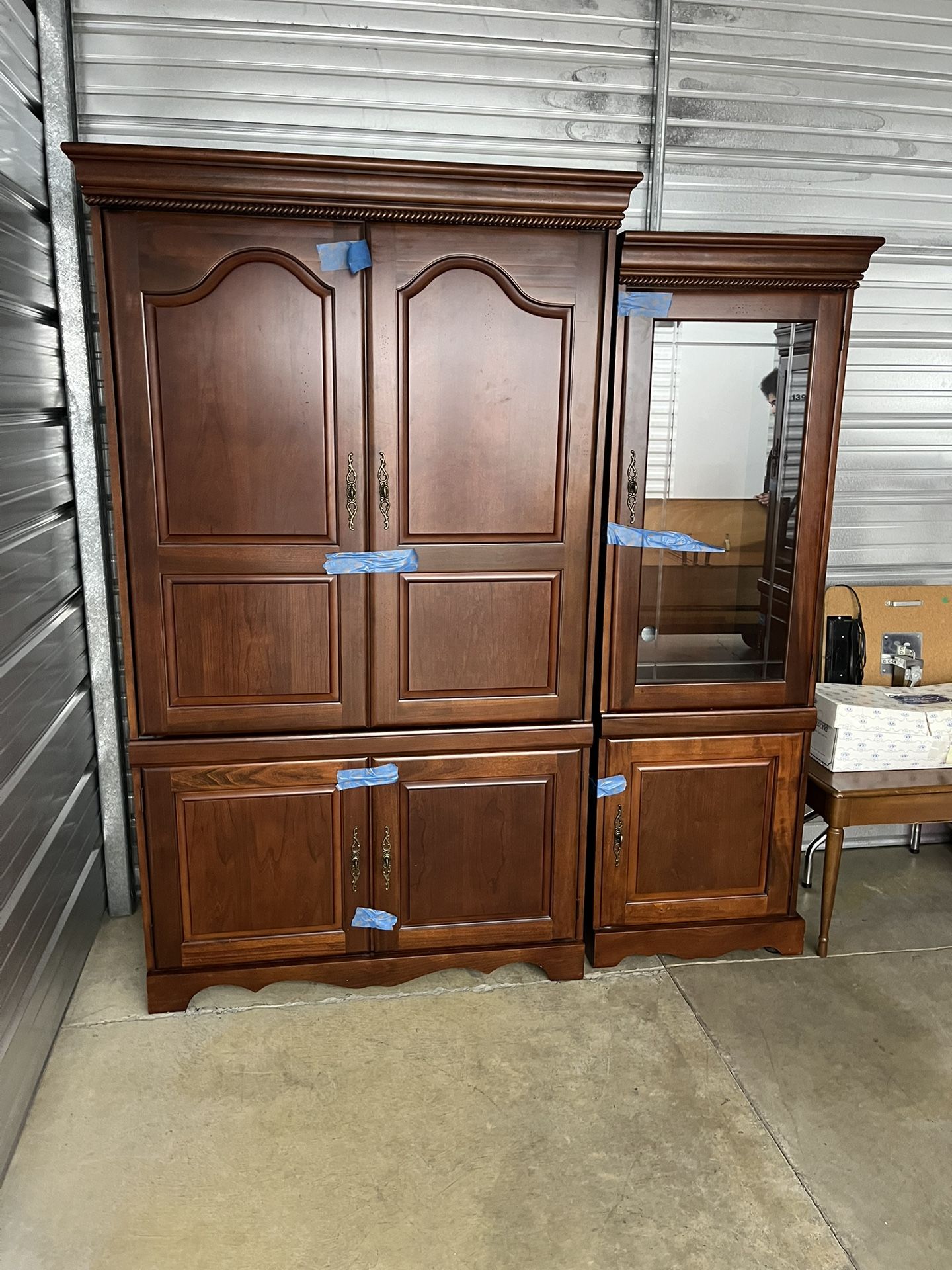 Traditional Cherry Oak Entertainment Cabinet Set