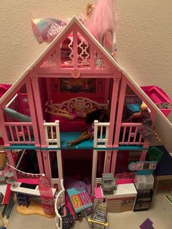 Barbie house