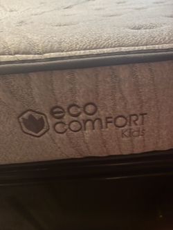 Full Size Mattress Like New