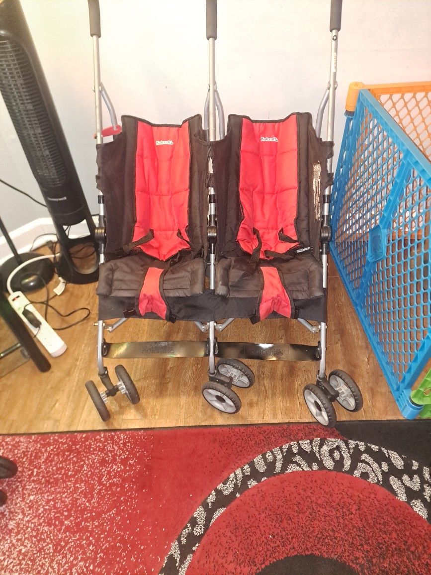 kolcraft double stroller