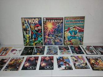 (3) Marvel Wooden Comic Wall Posters & (17) Comics...Nice Condition!