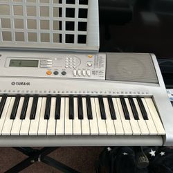 Keyboard With Stand 