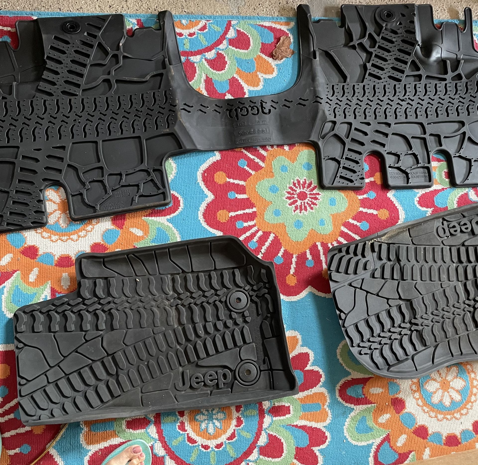 Mopar Jeep Slush Mats FDTPE 44321