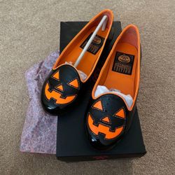 Women’s Pumpkin Flats 