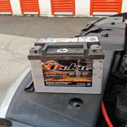 Motorcycle battery