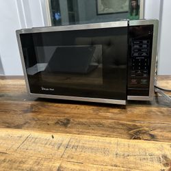 Magic chef microwaves