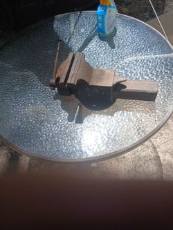 Large Vice