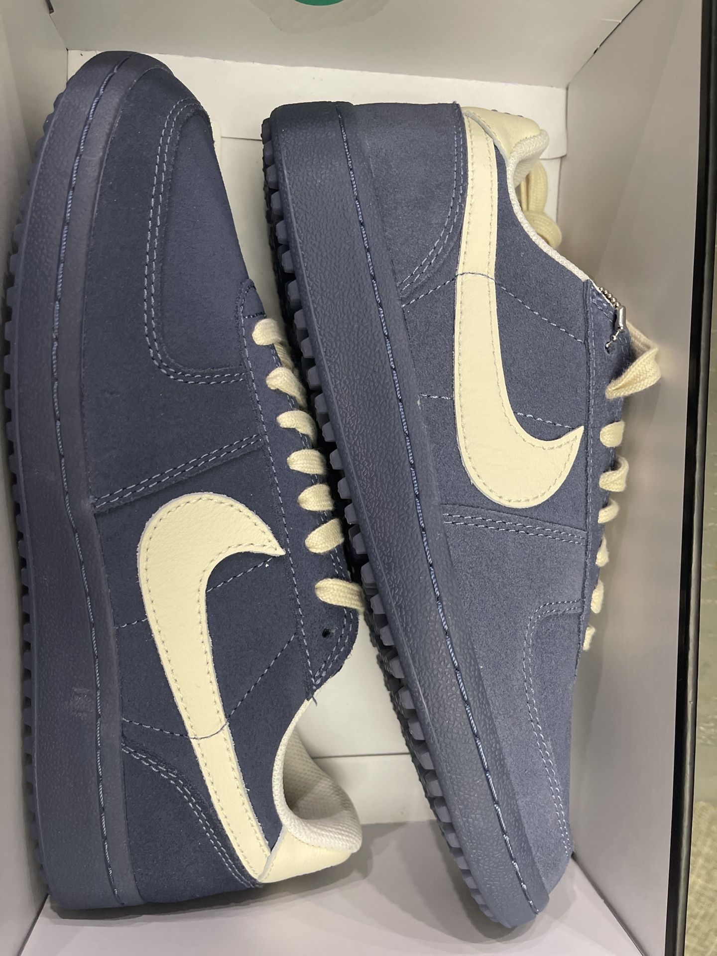 Nike Field General – Brand New – Size 9