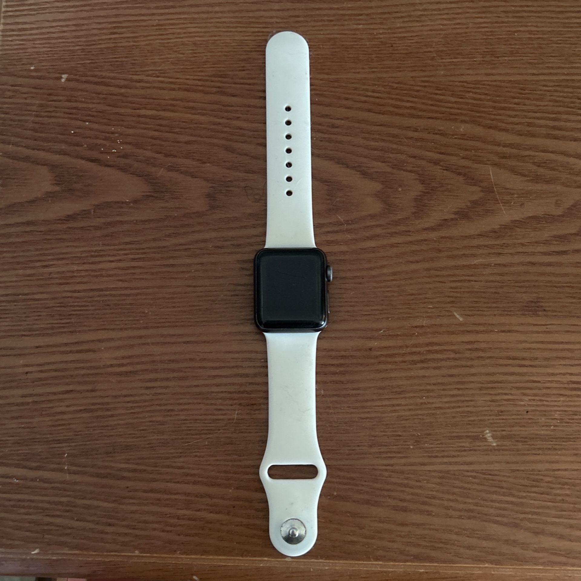 Apple Watch Series 3 (with 3 bands and charger) 