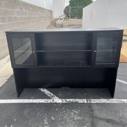 Desk 3 Sections  - FREE