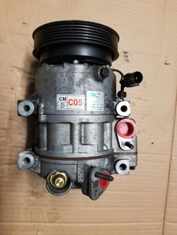 USED AC COMPRESOR FOR HYUNDAI VERACRUZ