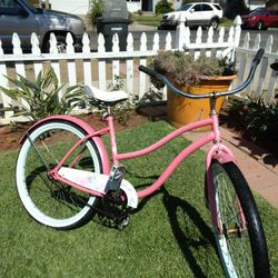 Girl's Beach Cruiser