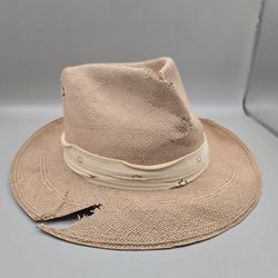 Vintage Wieboldt's Hand Woven In Ecuador Panama Straw Hat Size 7
