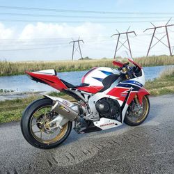 Honda cbr parts yamaha kawasaki suzuki also