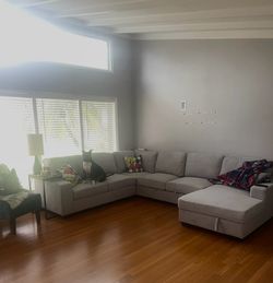 Sectional (128”x72)