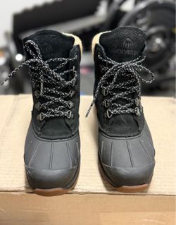 Wolverine Thinsulate Water Resistant Winter Duck Boots Size 6M