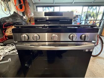 New https://offerup.com/redirect/?o=U2Ftc3VuZy02LjAuY3U=.ft -freestanding gas range with 18k btu dual - power burner- WiFi