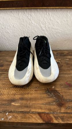 Anthony Edward’s basketball shoes