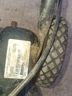 Bolens lawn mower 125 cc broken fly wheel