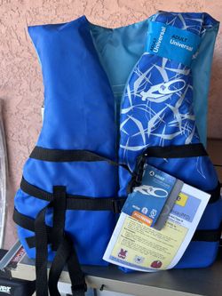 Brand new Swimming Vests And Snorkeling Sets