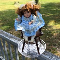 Beautiful Dandee International Limited, Collector’s Choice Seated Doll, With Musical Swivel Chair 