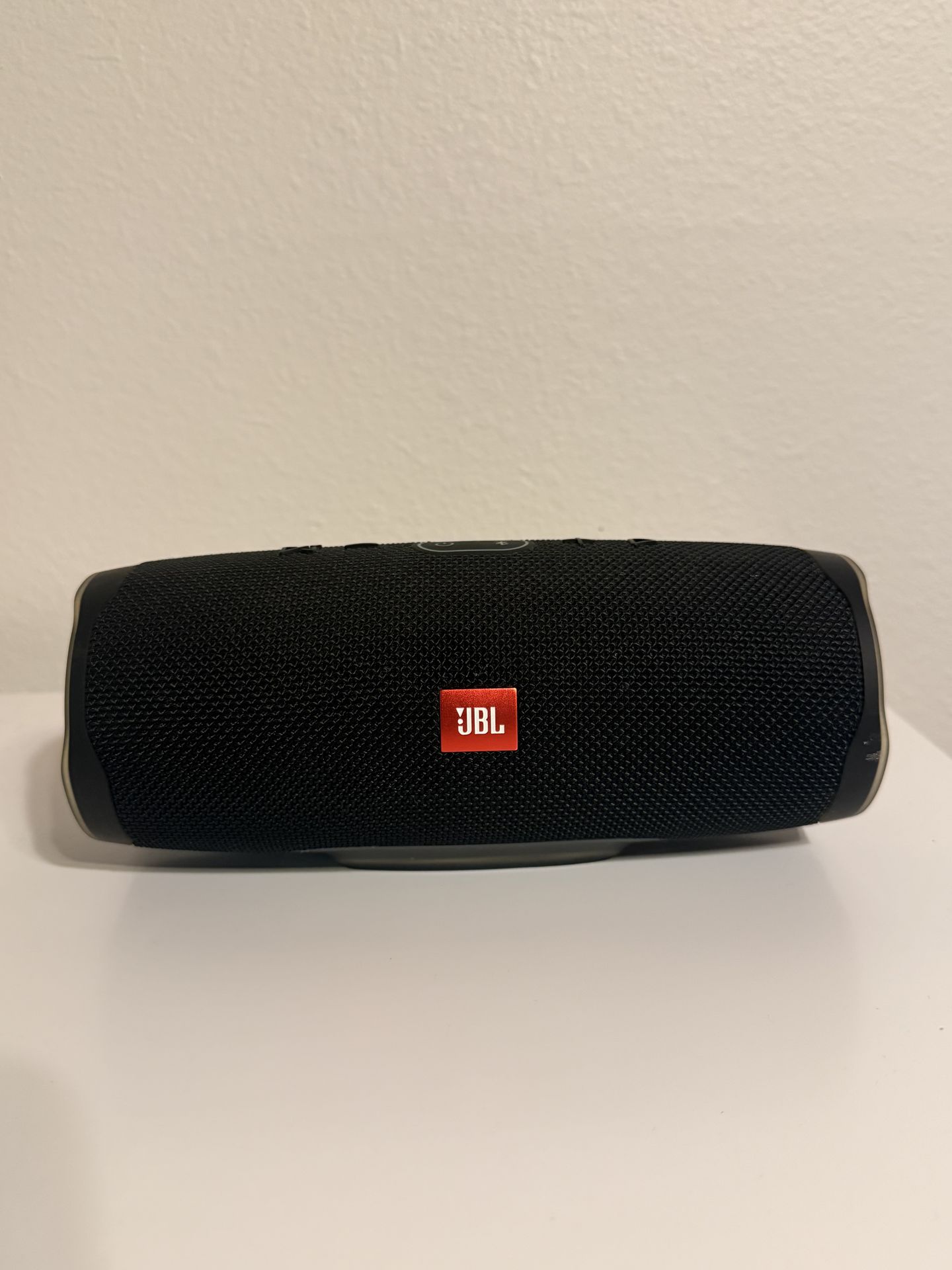 JBL CHARGE 4