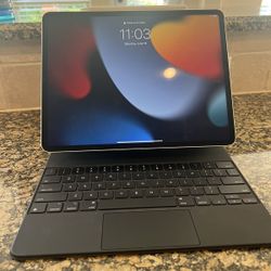 Computer Bundle And Accessories 