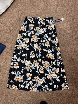 Women’s/Girls Skirt