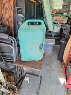 Water only container