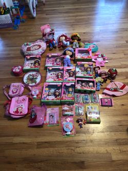 Vintage strawberry shortcake. Strawberry shortcake. Toys. Vintage toys. Kids toys. Collectible toys