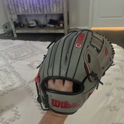 Wilson A2000 Size 11.5 NEW