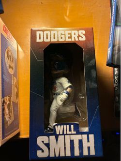 Shohei Ohtani Decoy Bobblehead & Will Smith Bobblehead-Los Angeles Dodgers