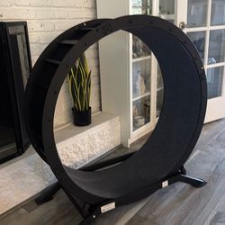 Large cat wheel