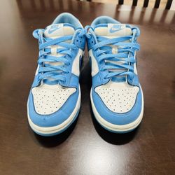 Nike Dunk Low UNC