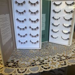 Lashes From Flatter Habit 