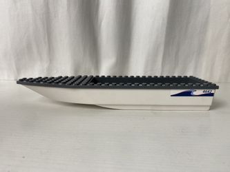Lego City 2011 White Fishing Boat 92710c01 Hull Unitary 28x8 Annabell (Rare Item!) No Rear Sticker 