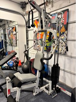 Workout Universal Machine