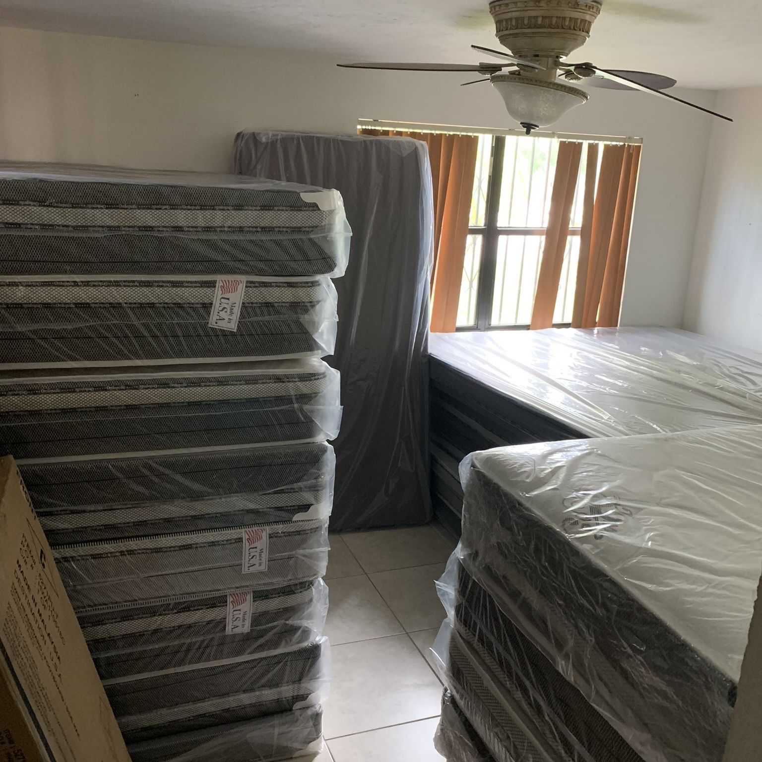 Mattresses Same Day Delivery. Twin Size Full Size Queen Size Mattress King Size Mattress