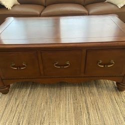 Coffee Table and End Table 