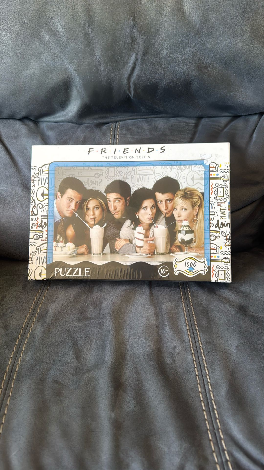 New Sealed Friends TV Television Series 1000 Piece Puzzle