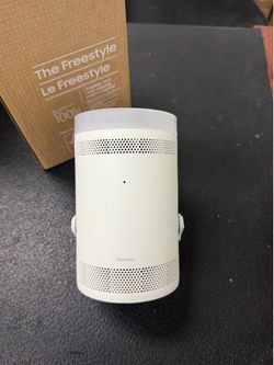 Samsung Projector(The free style) 30"-100" New
